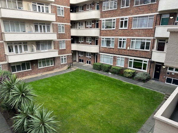 Wellesley Court, Maida Vale, London - Photo 5
